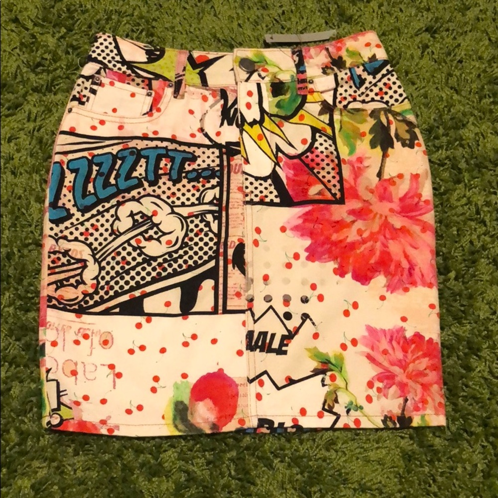 Comic book denim skirt